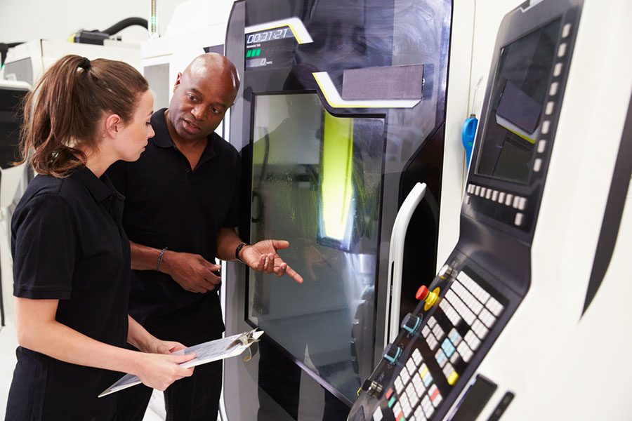 How to structure your manufacturing training to get the best out of graduates